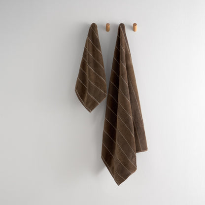METO-TOALB-A MARRON-1