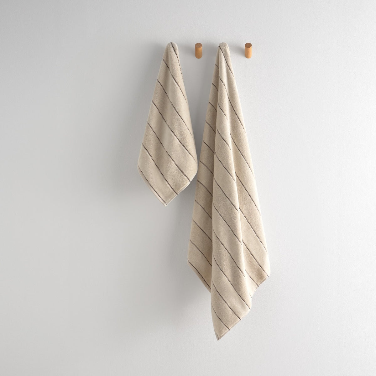 METO-TOALB-A MARRON BEIGE-1