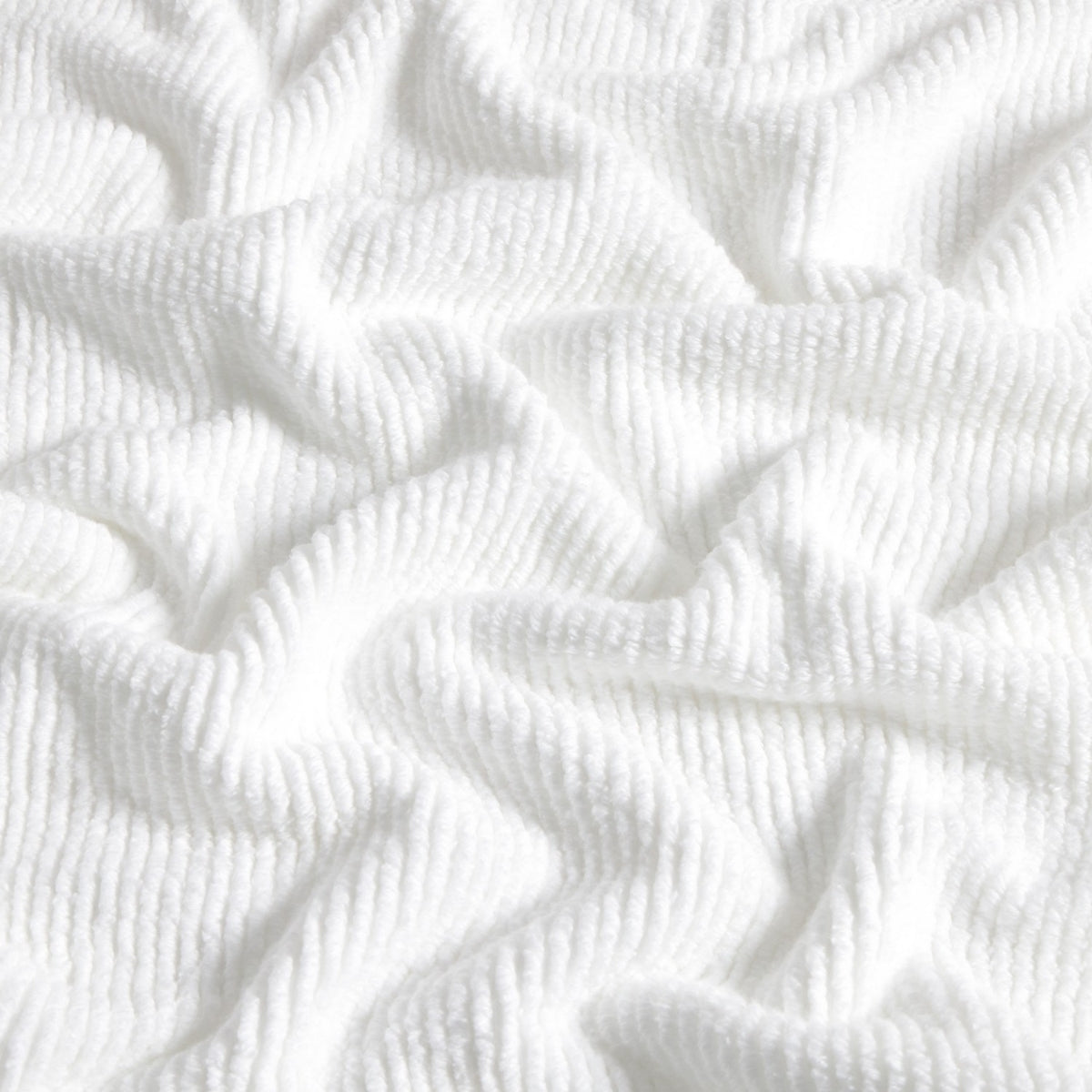 NERO-TOALB-A BLANCO-4