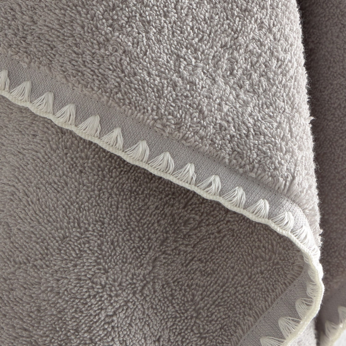 UNIMAX-TOALB-A GRIS OSCURO-2