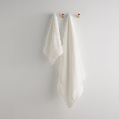 NERO-TOALB-A BLANCO-1